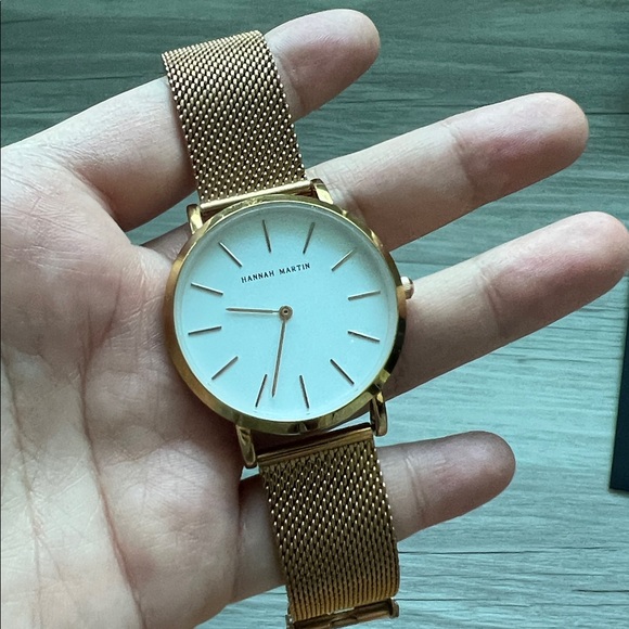 Hannah Martin Ultra Thin Stainless Steel Mesh rose gold watch - Picture 11 of 13